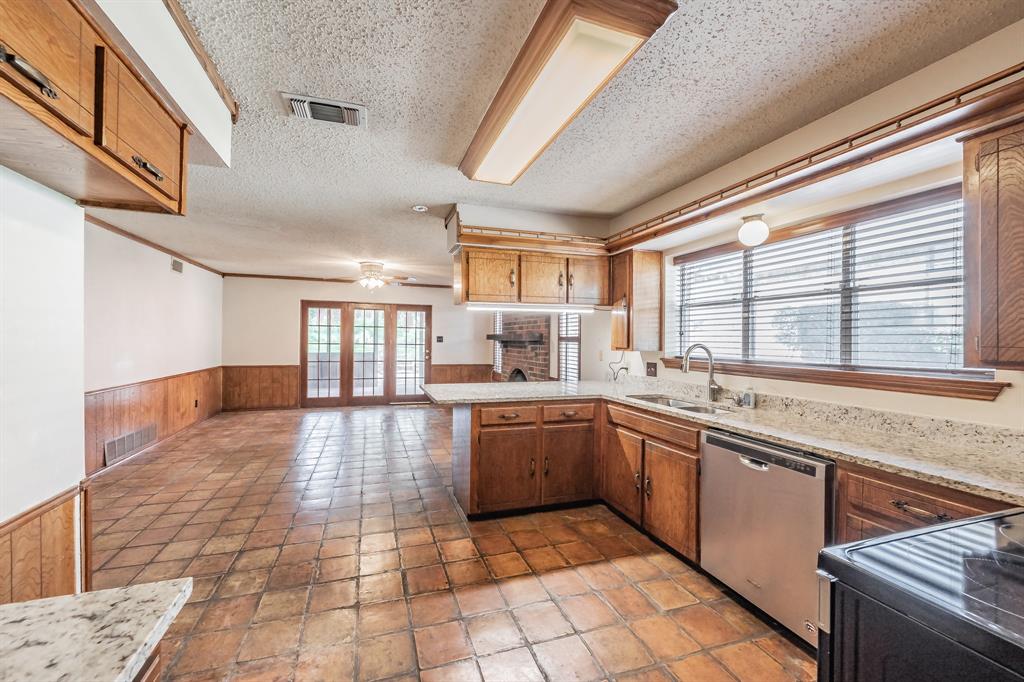 Quail Crest Estates - Residential