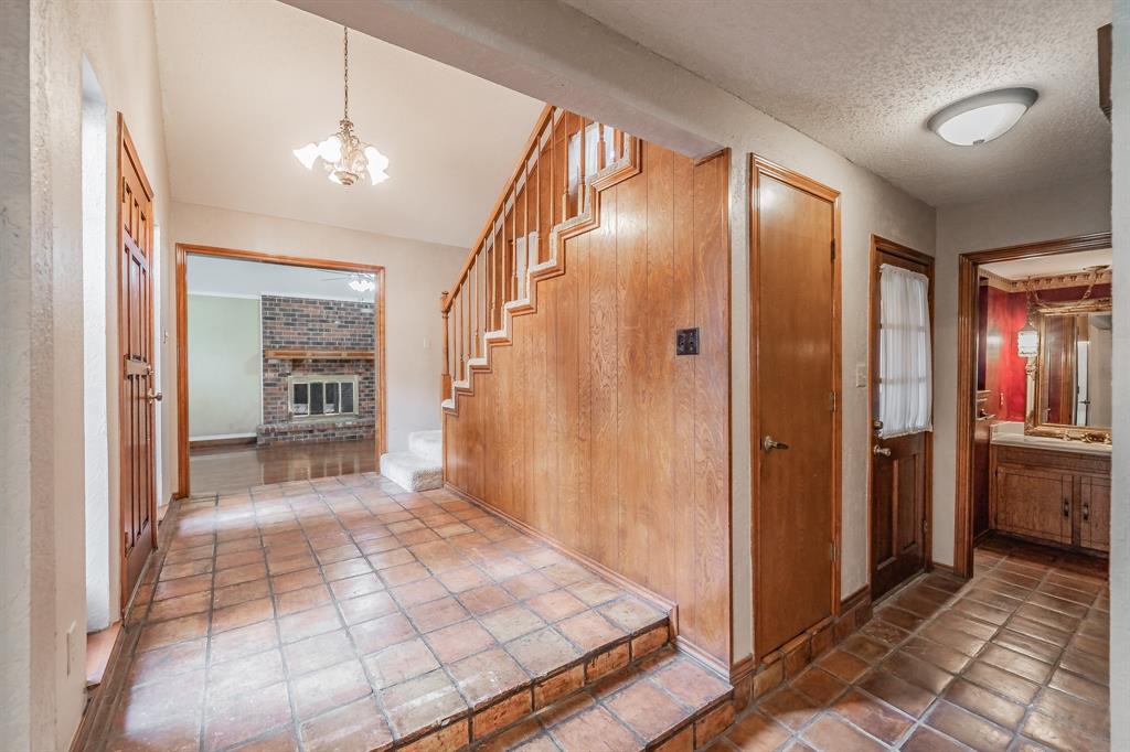 Quail Crest Estates - Residential