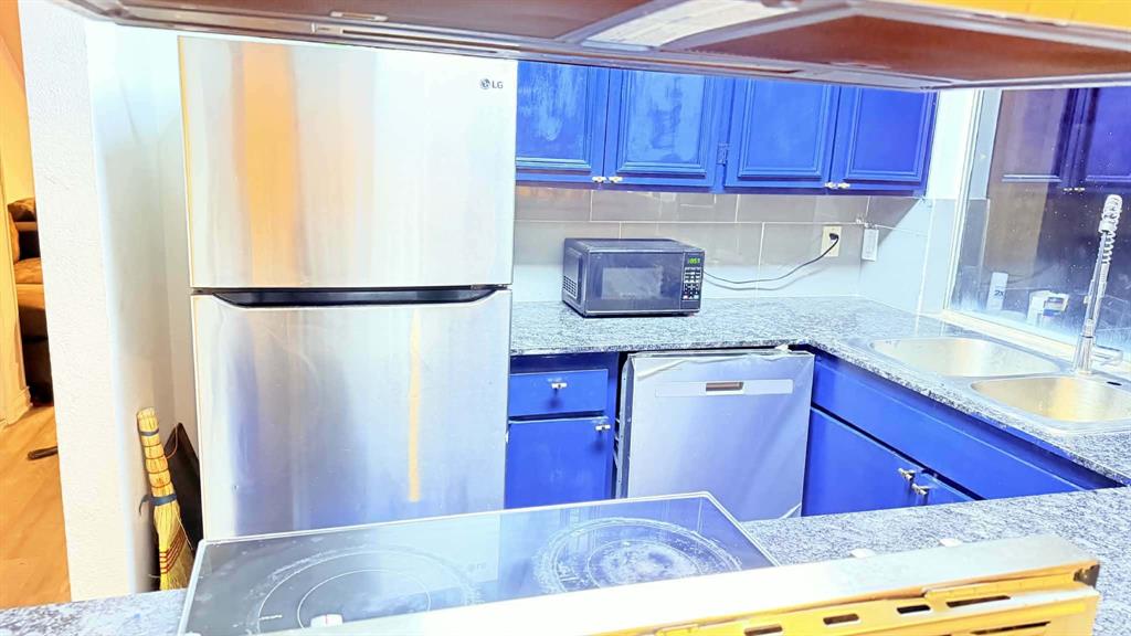 Meadowcreek Village Rev - Residential