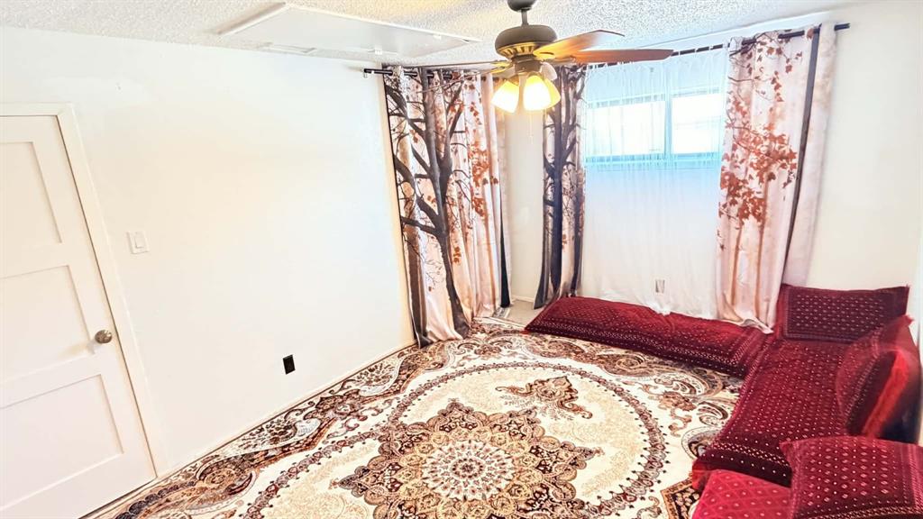 Meadowcreek Village Rev - Residential