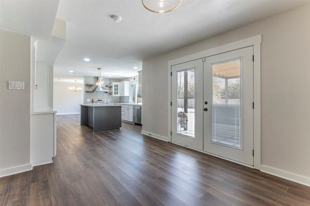 Harris Creek Ctry Estate - Residential