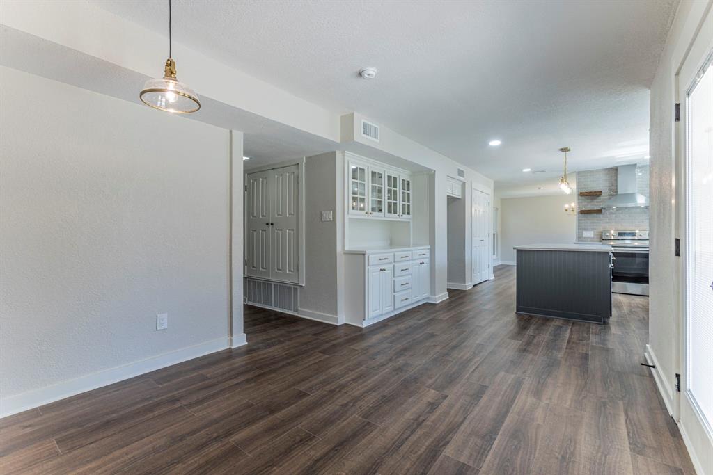 Harris Creek Ctry Estate - Residential