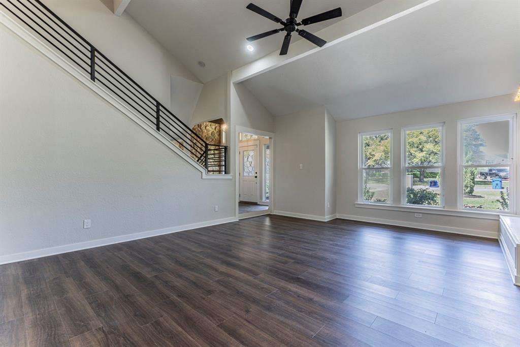 Harris Creek Ctry Estate - Residential