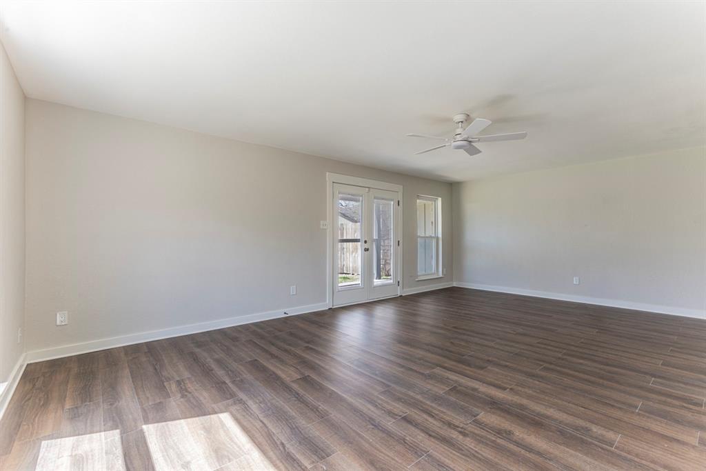 Harris Creek Ctry Estate - Residential