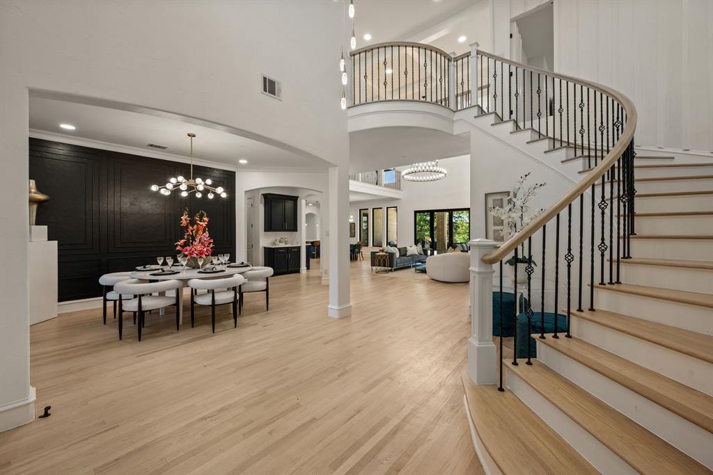 320 W Highland Street