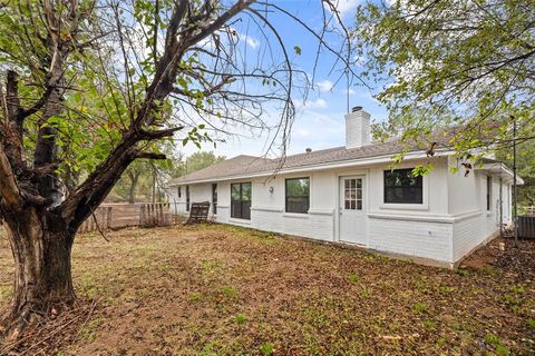 A home in Granbury