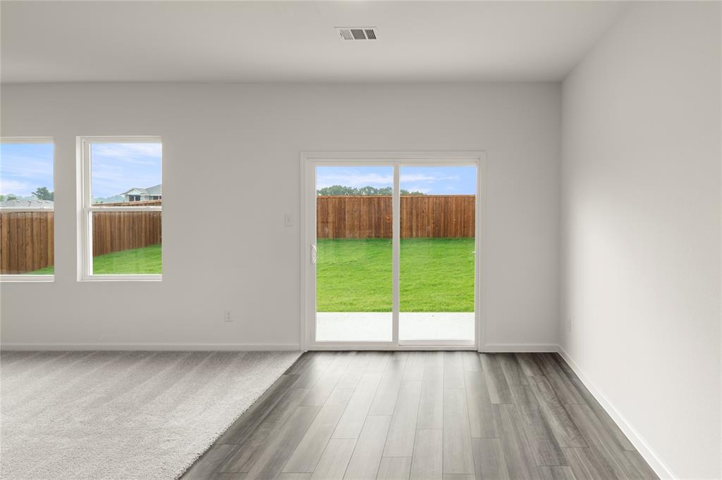 Noble Ridge - Residential