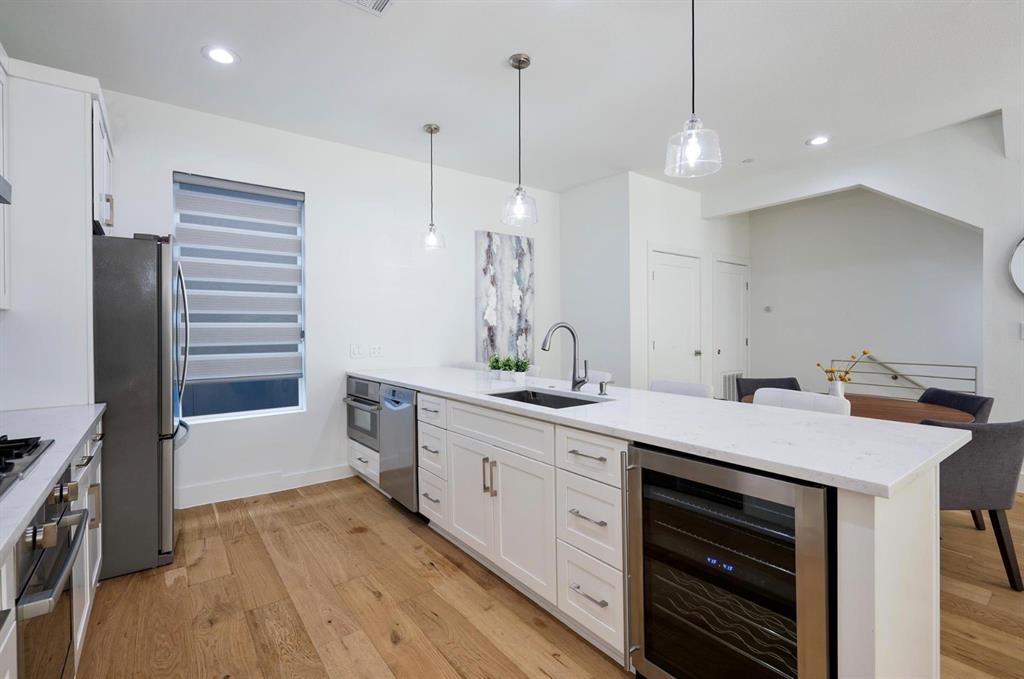 Henderson Condos - Residential Lease