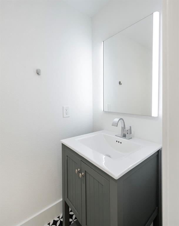 Henderson Condos - Residential Lease