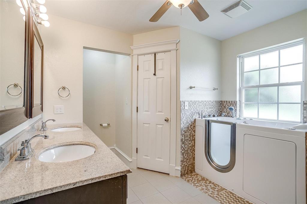 Applewood Estates - Residential