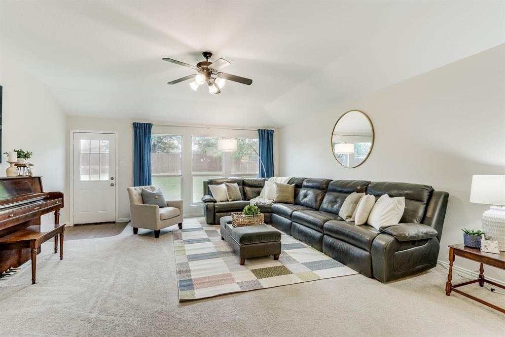 Sandy Glen Ph II - Residential Lease