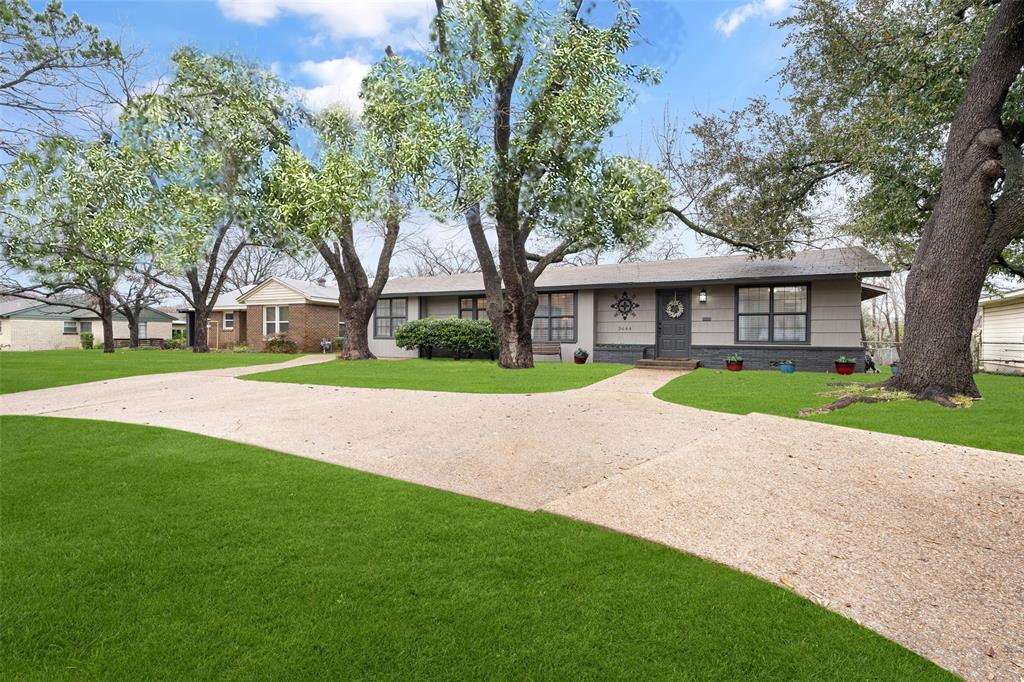 3644 W Seminary