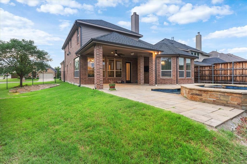 5621 Fringetree Drive