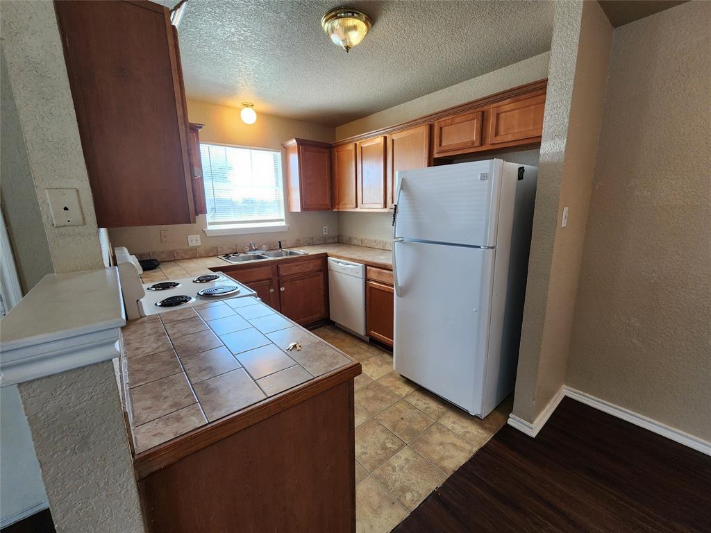 Ryan Southeast Add - Residential Lease