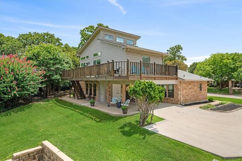 A home in Azle