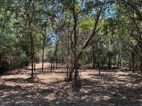 335 S Ash Avenue Azle TX 76020