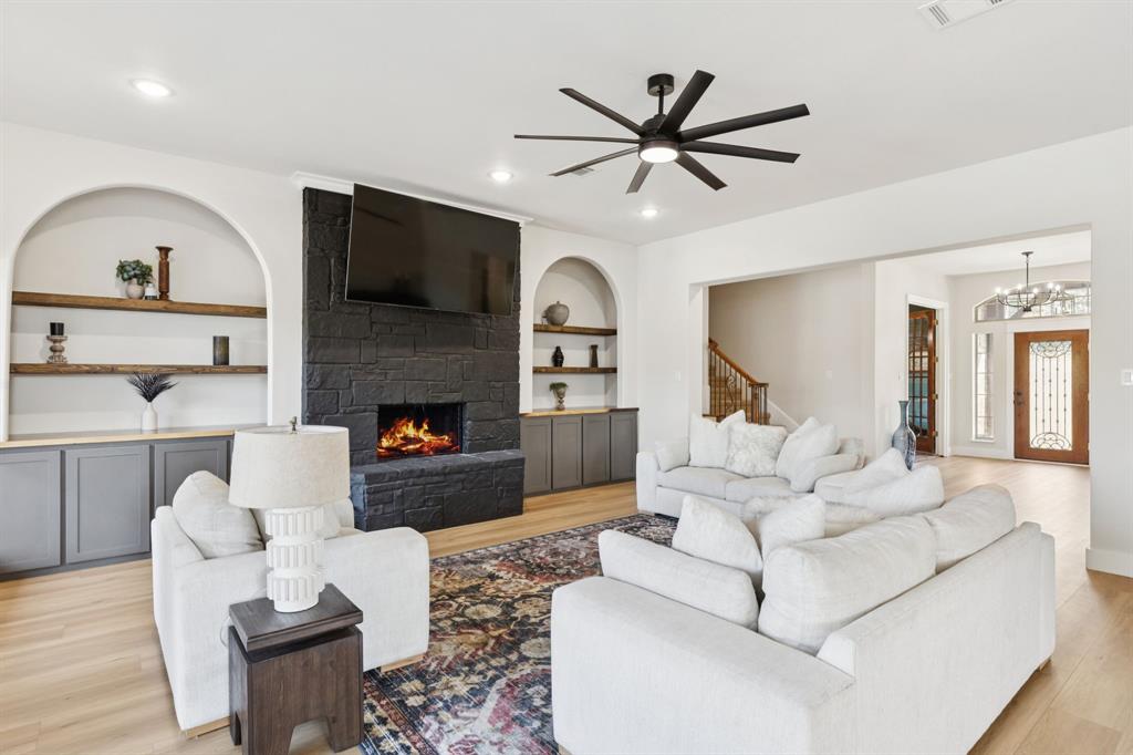 Rollins Hills Estates - Residential