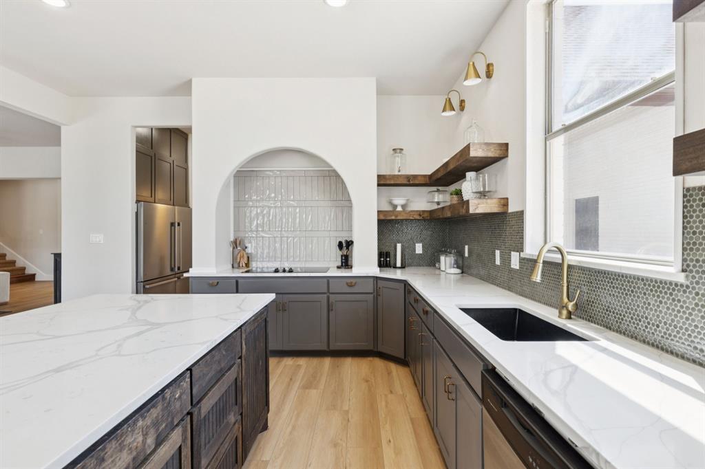 Rollins Hills Estates - Residential