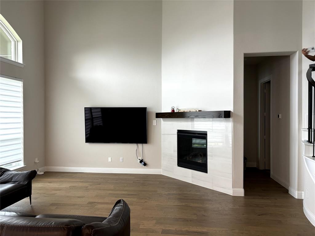 Lexington Ph Eleven-B - Residential Lease