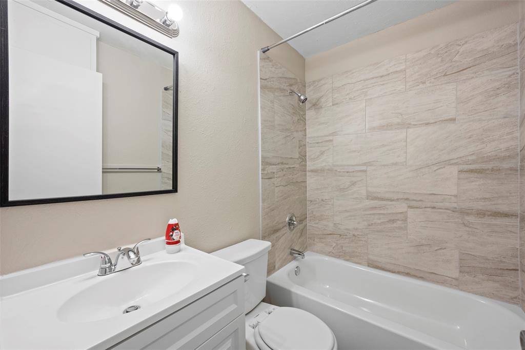 Crestmoor Park - Residential