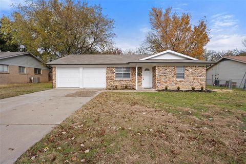 A home in Burleson