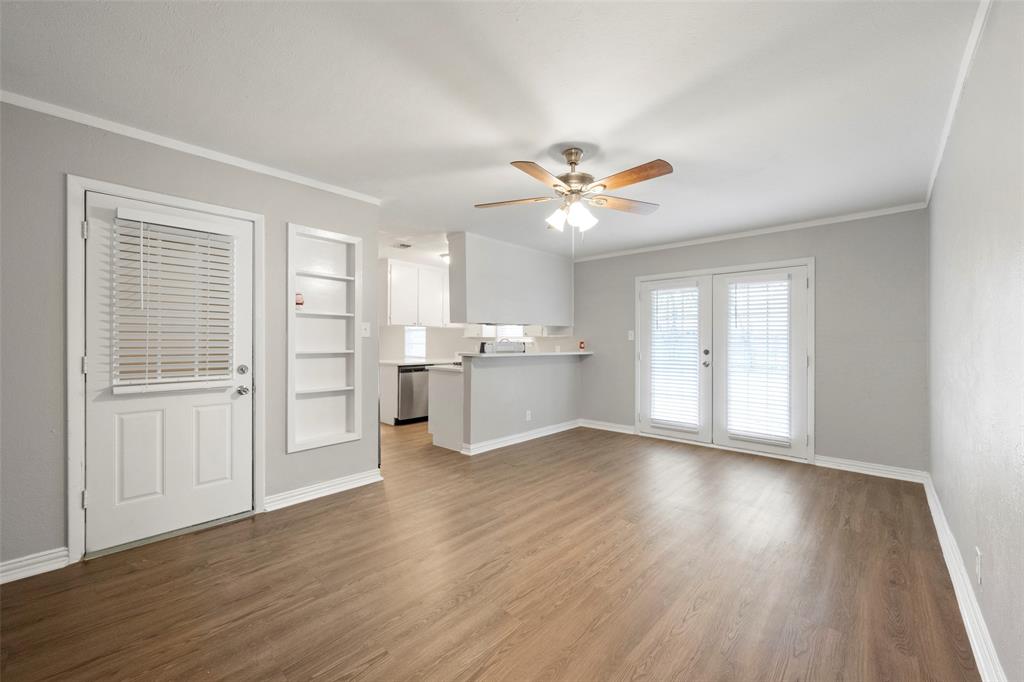 Crestmoor Park - Residential