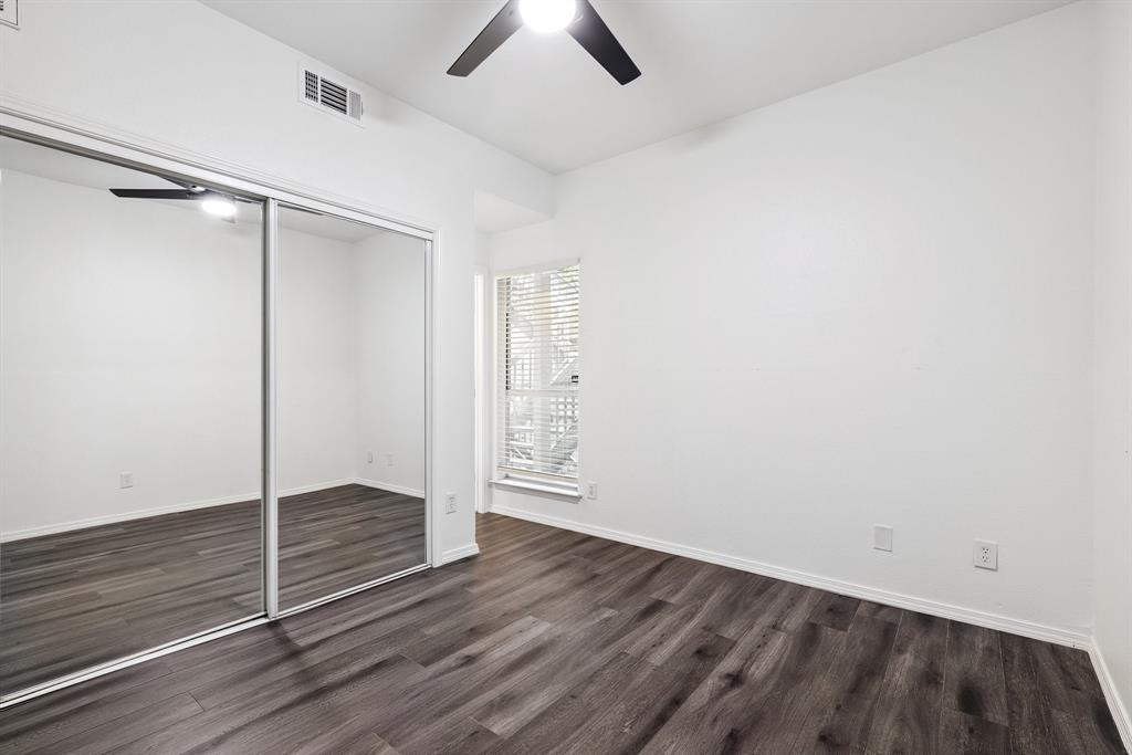 Hall Street Condo 4104 - Residential Lease