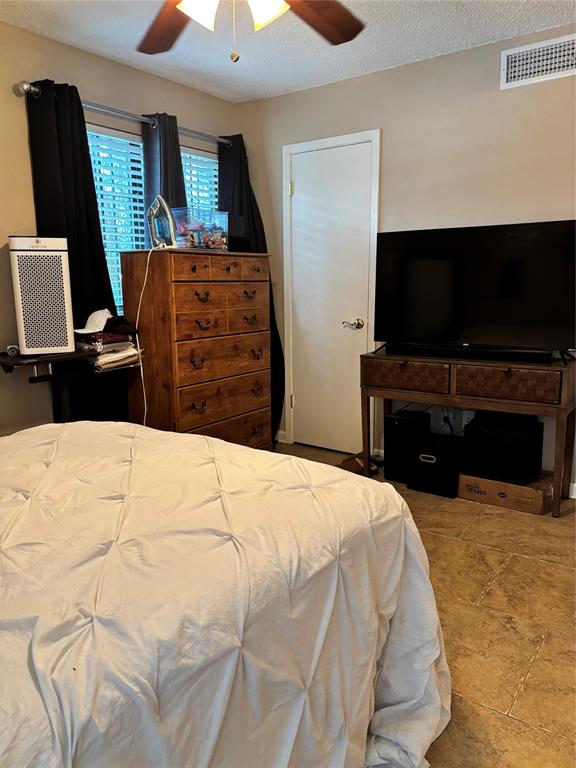 Garrett Park Condo - Residential