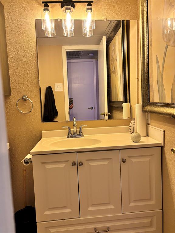 Garrett Park Condo - Residential