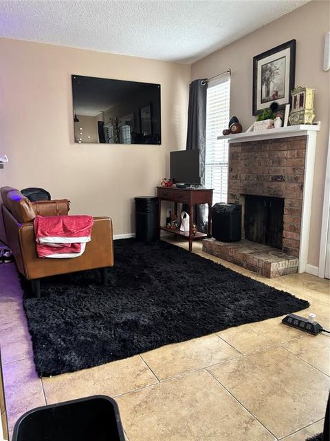 Photo of 1603 N Garrett Avenue #100, Dallas, TX 75206 (MLS # 21231546)