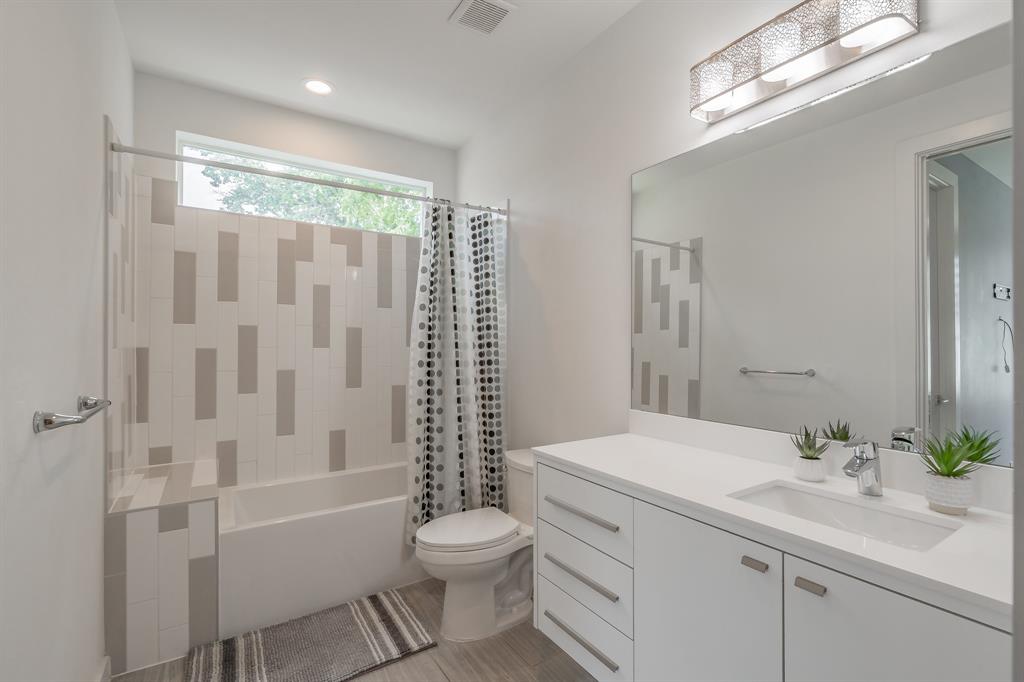 Belmont Park - Residential