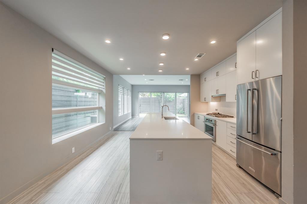 Belmont Park - Residential