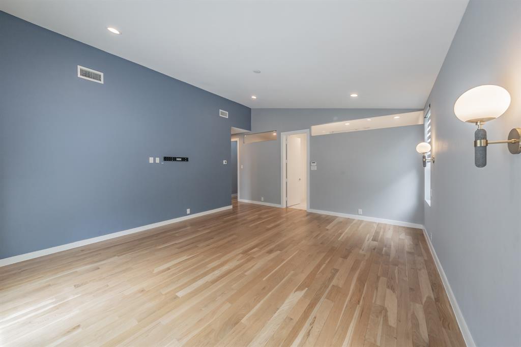 Belmont Park - Residential