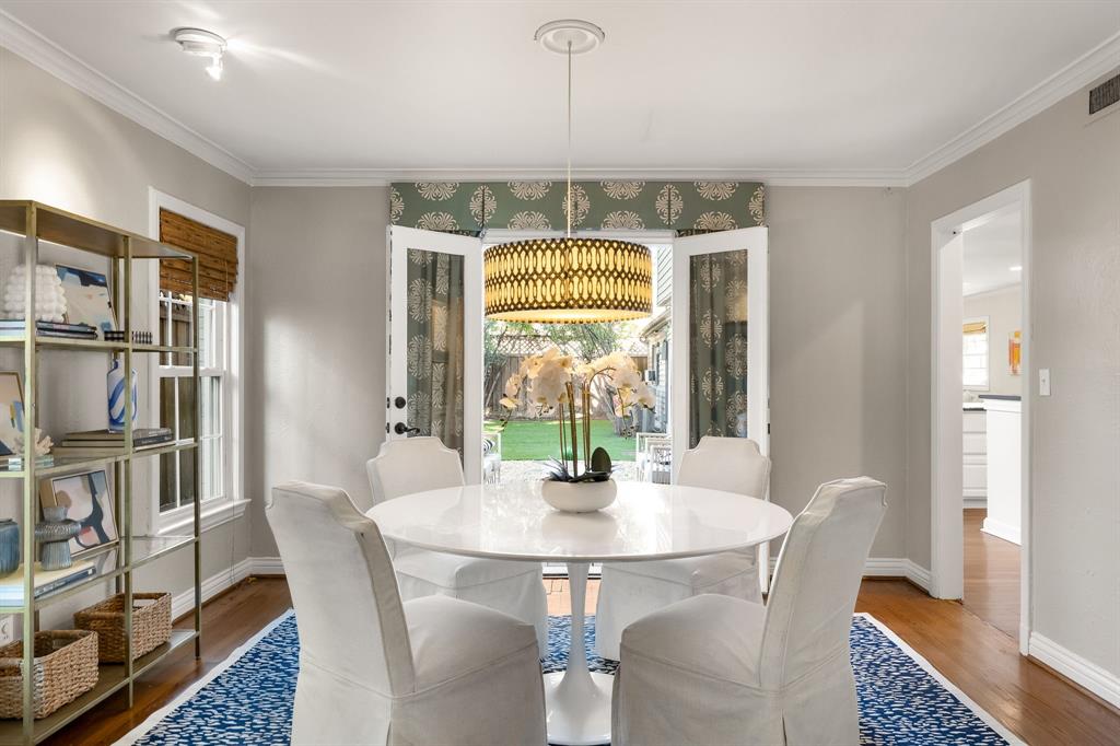 Wilshire Heights - Residential