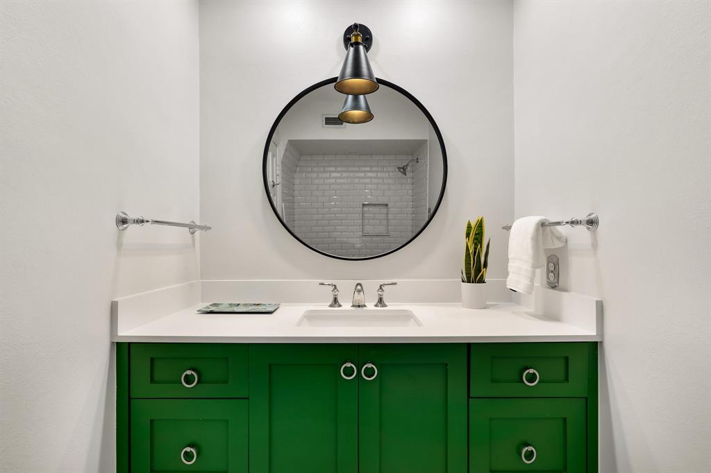 Wilshire Heights - Residential