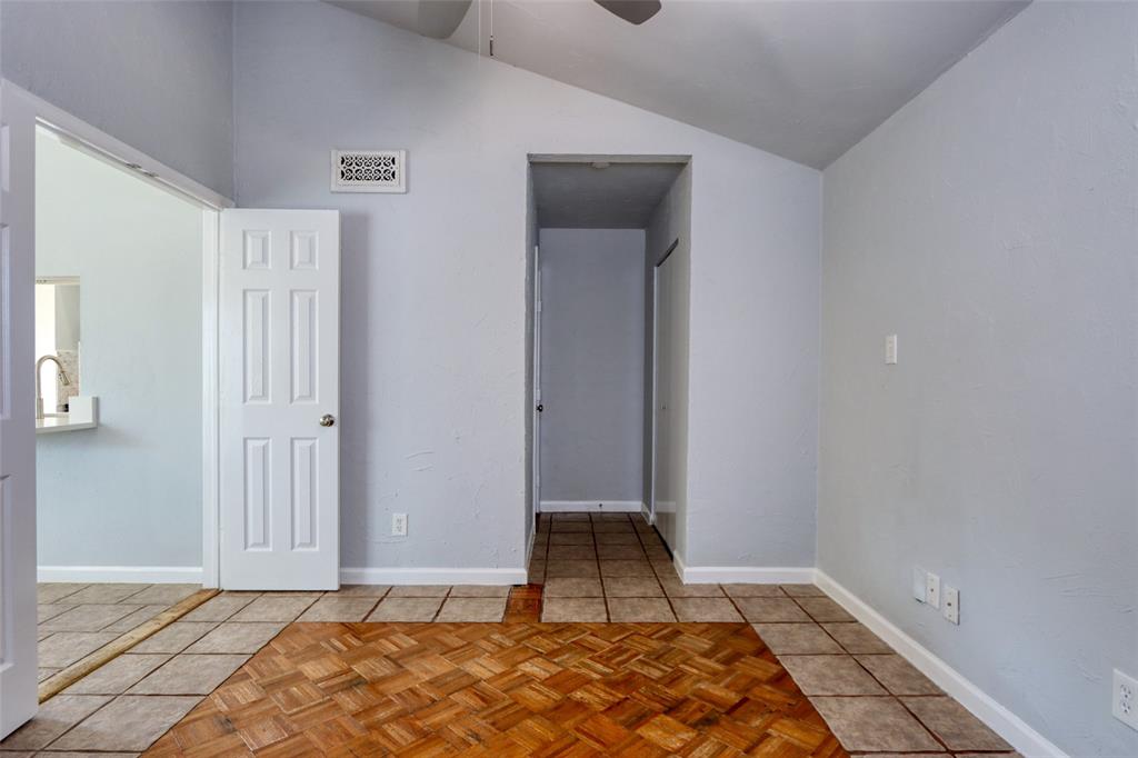 COLONY NO 24 - Residential