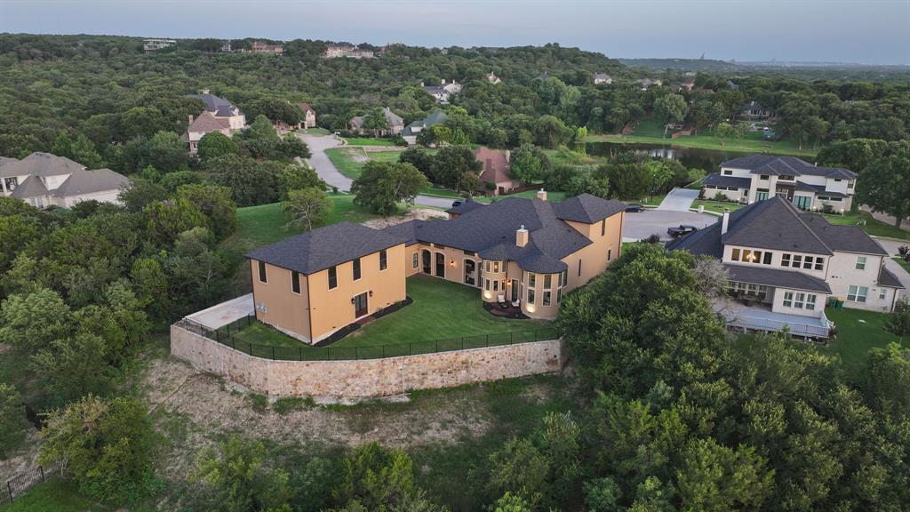 2621 Whispering Oaks Cove
