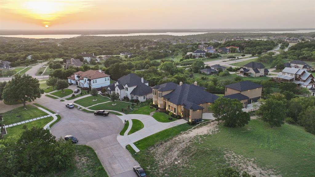 2621 Whispering Oaks Cove