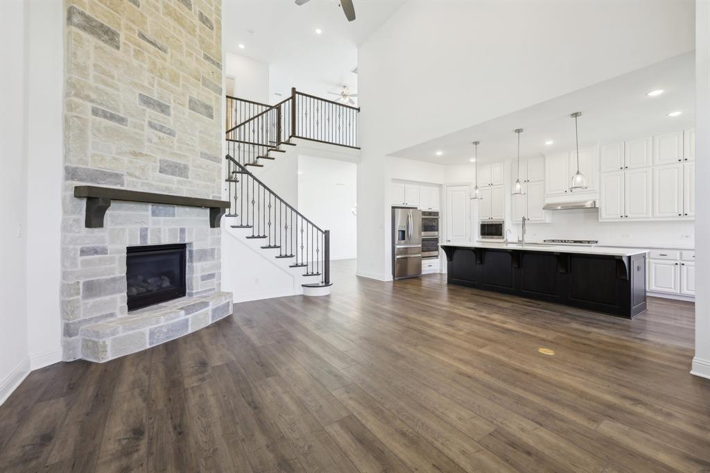 4101 Hawthorn Drive