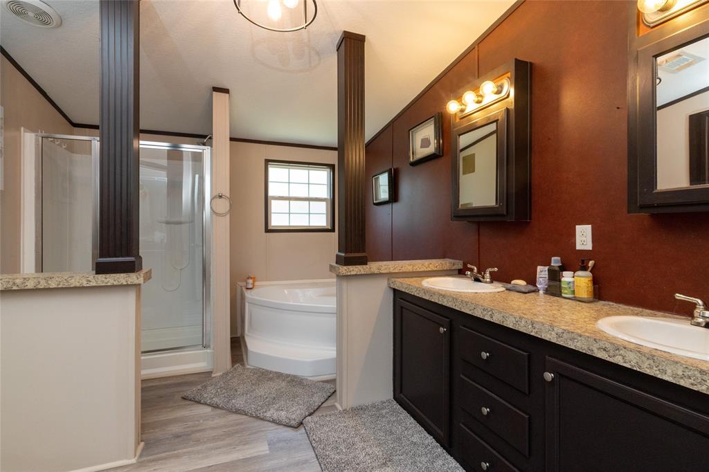 Hideaway Bay Lake Shores - Residential