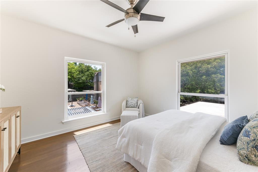 PARK PLACE TOWNHOUSE CONDO - Residential