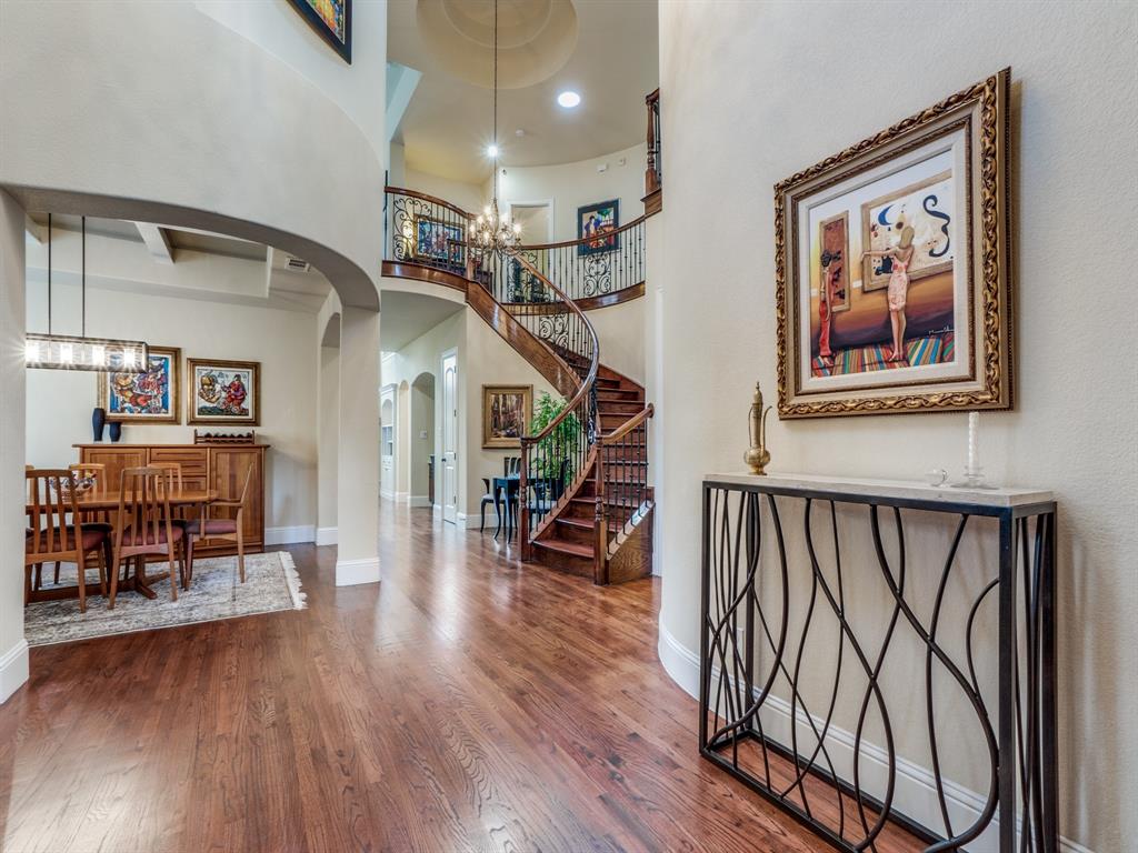 9118 Cochran Bluff Lane