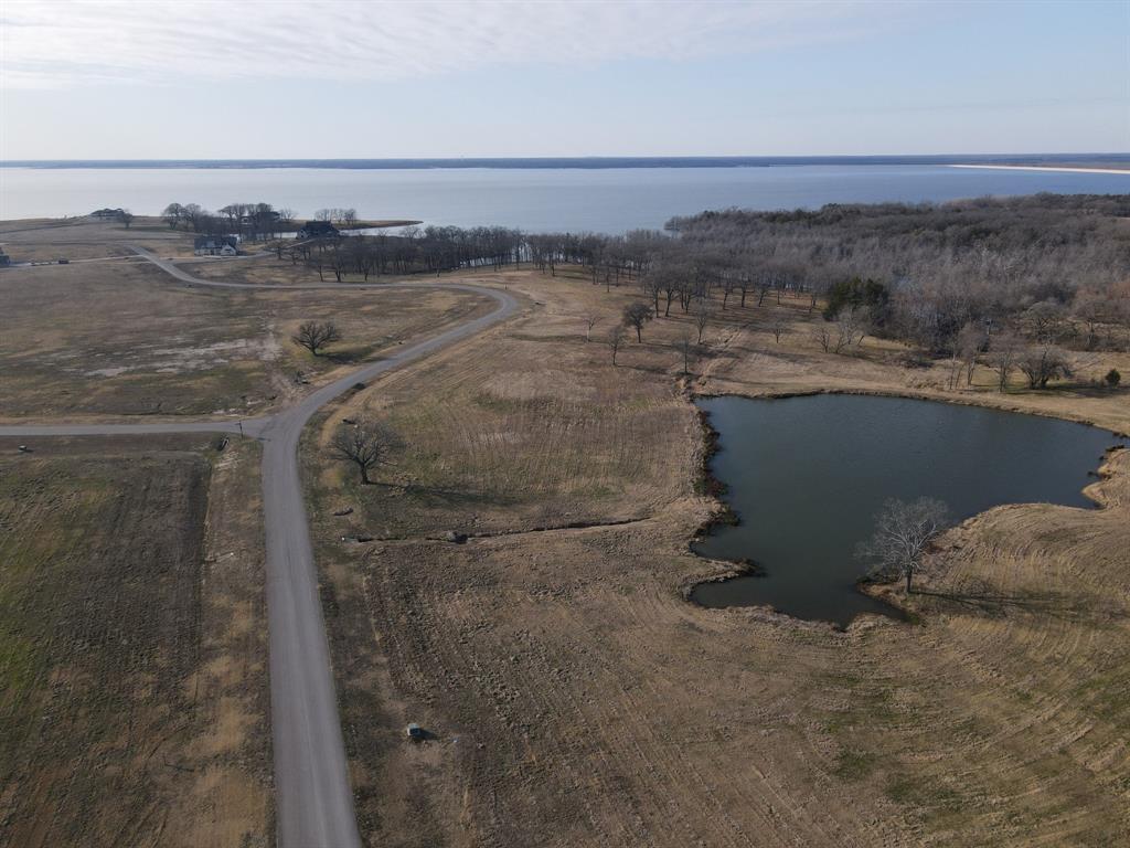 The Peninsula - Land