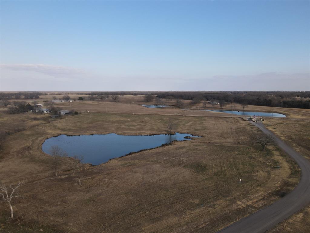 The Peninsula - Land