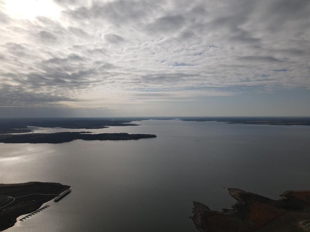 The Peninsula - Land