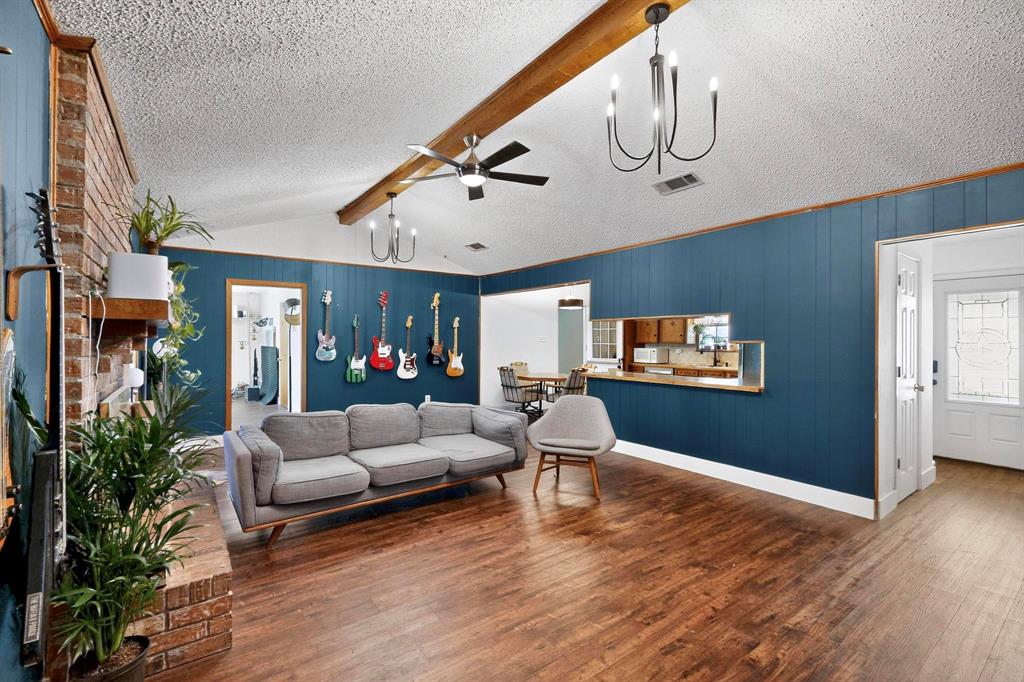 703 S 4th Street