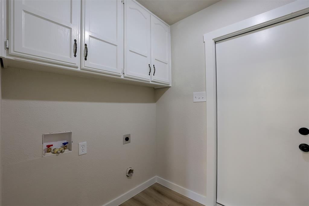 WINDSOR WOODS ADDITION - Residential