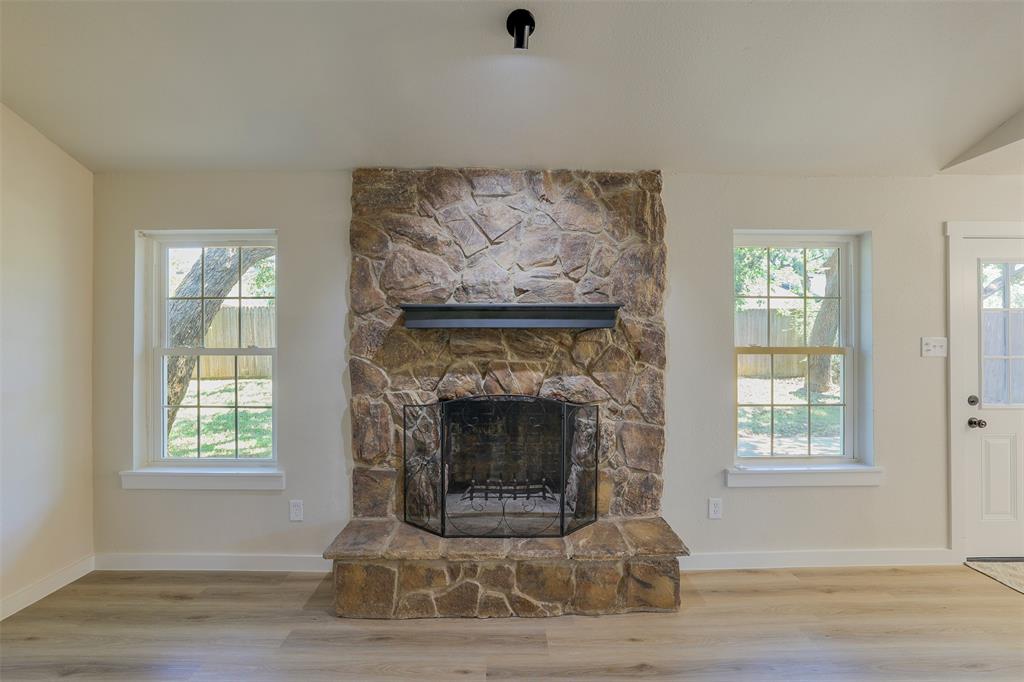 WINDSOR WOODS ADDITION - Residential