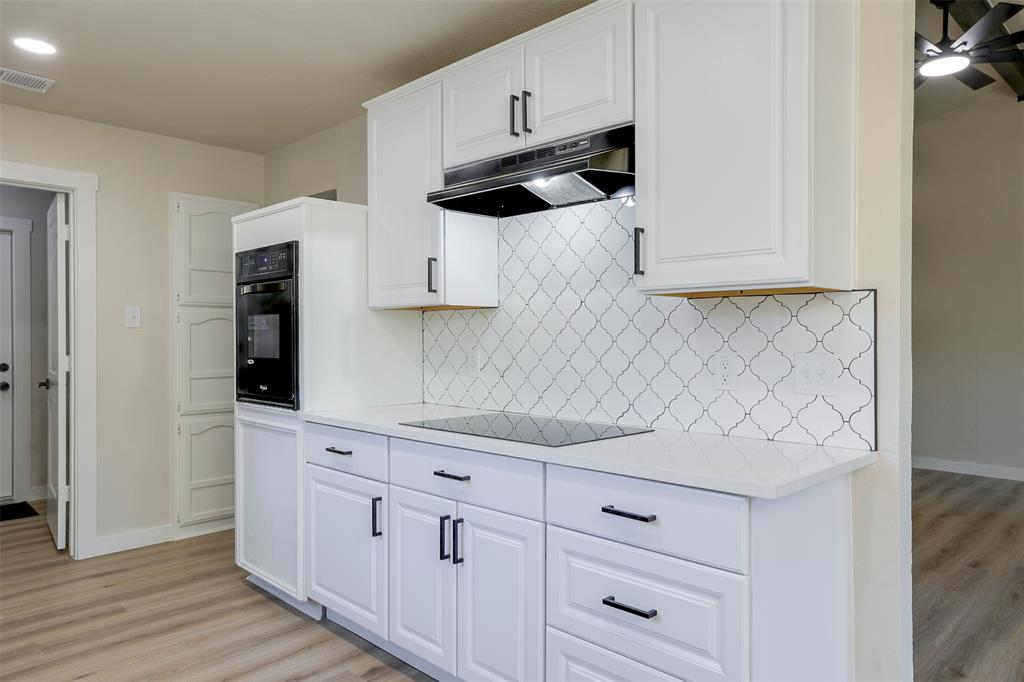 WINDSOR WOODS ADDITION - Residential