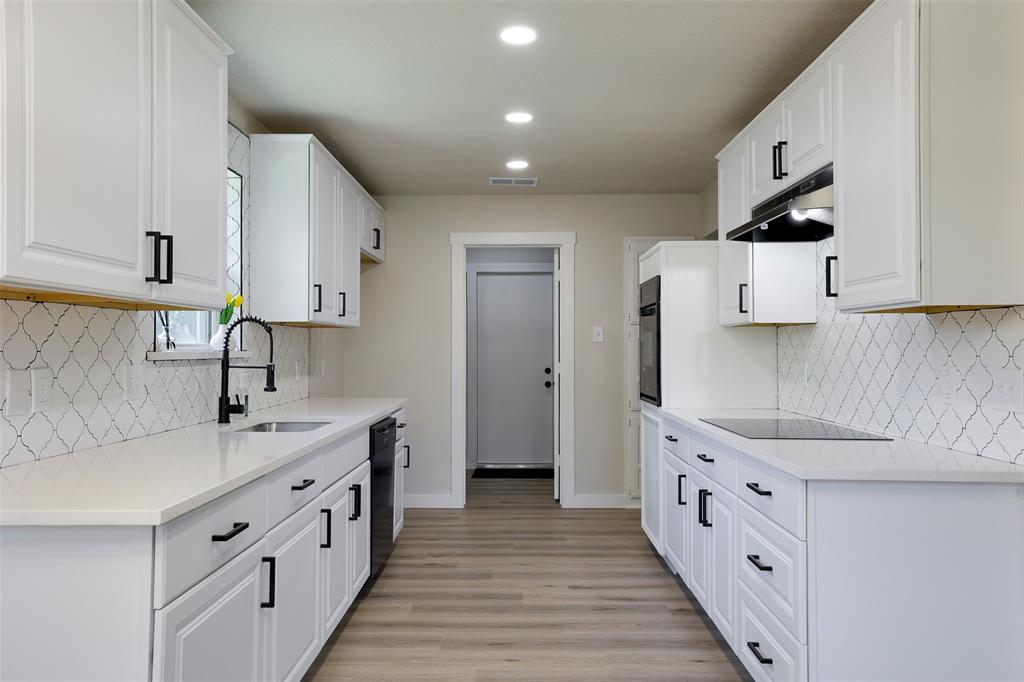 WINDSOR WOODS ADDITION - Residential